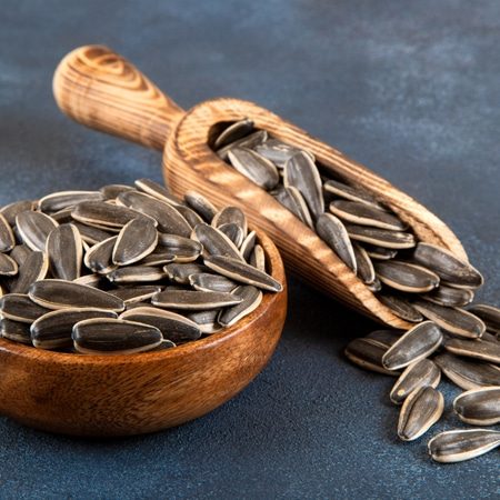 Causes of sunflower seed allergies.