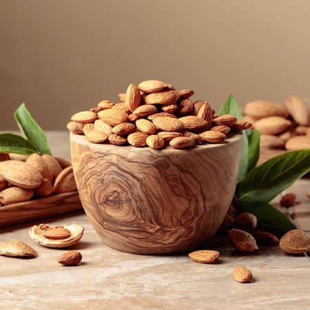 Causes of an almond allergy in children and adults.